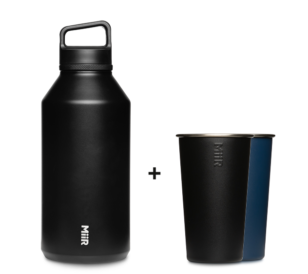 64oz-wm-bottle-2x-pint-cups-e2 64oz-bundle-03.png