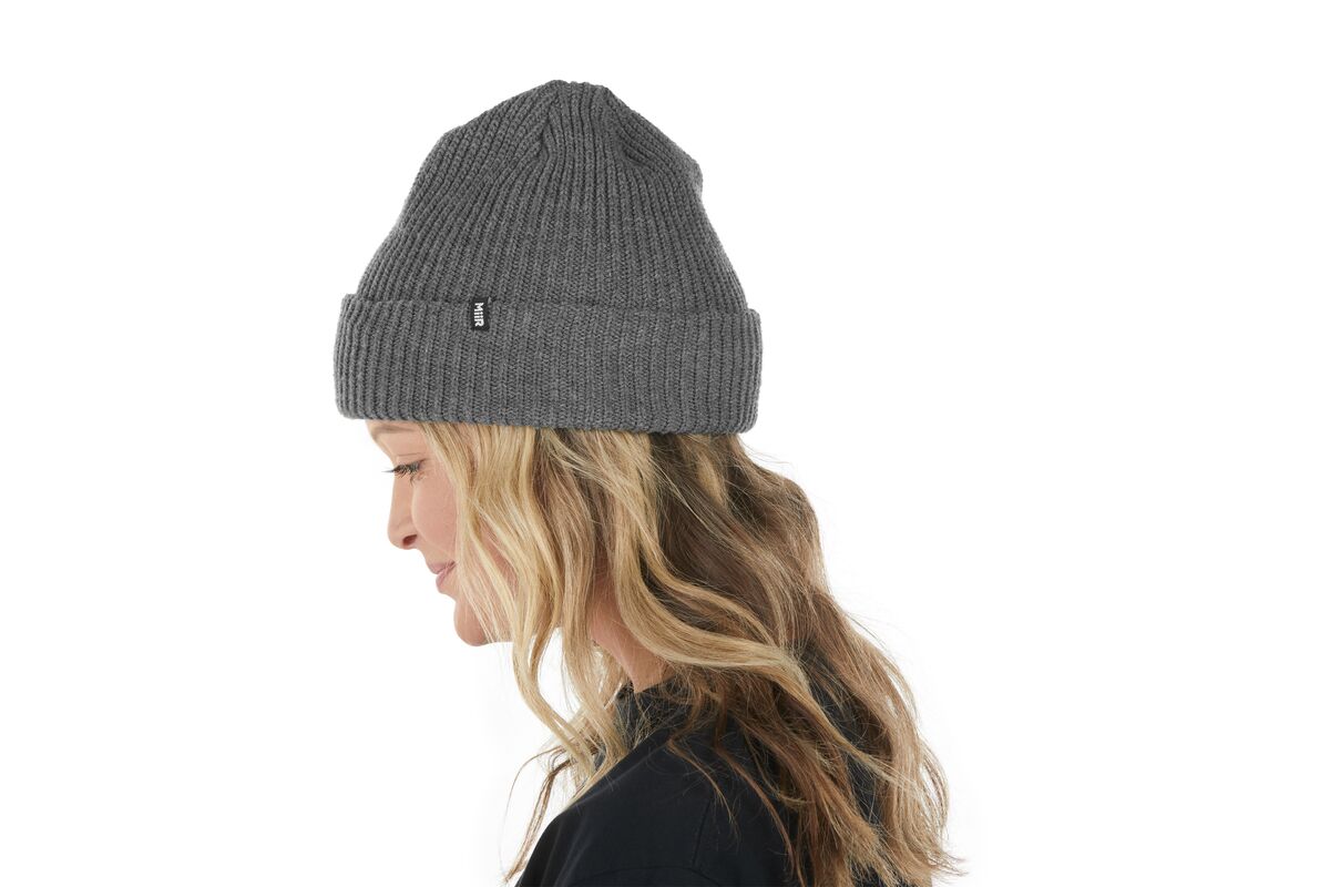 recycled-poly-rib-beanie-c7 WebPDP-BNE002202_Recycled_Poly_Rib_Beanie_Basal_Grey_Studio_Harper_Studios_0723_Side__BNE002202OS.jpg