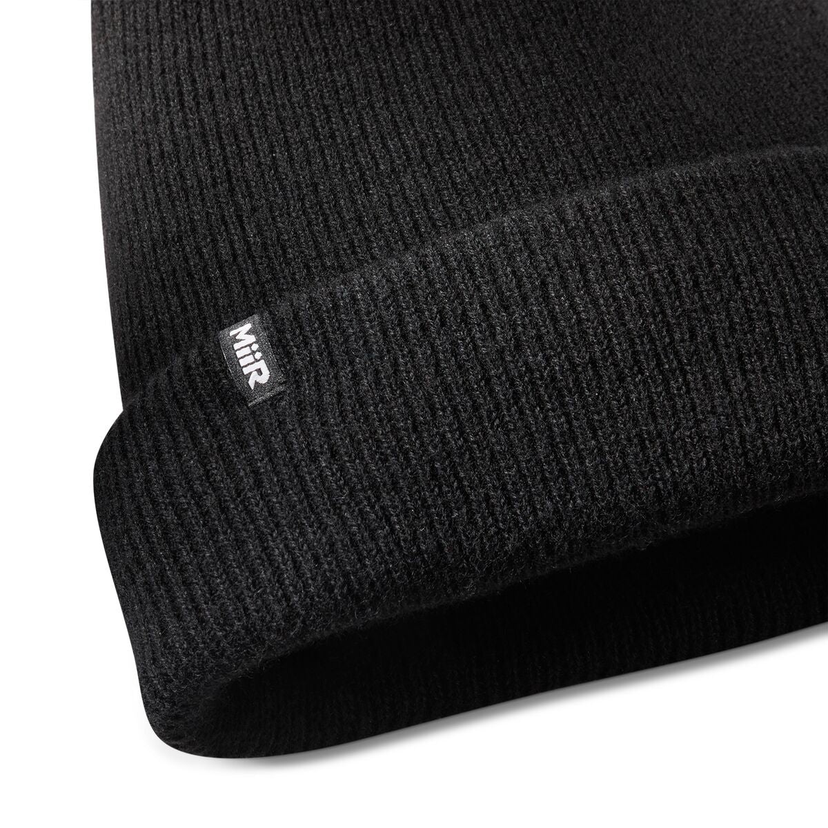 recycled-cashmere-beanie-h5 WebPDP-Recycled_Cashmere_Luxe_Beanie_Studio_Detail__BNE004002OS.jpg